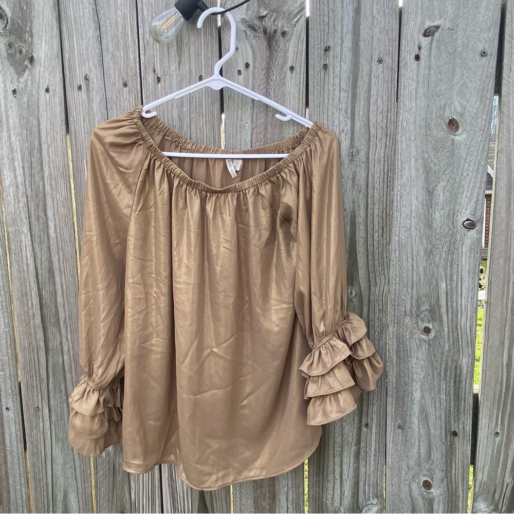 CATO XS Brown Golden Metallic Offโ Shoulder Blouse with Ruffles